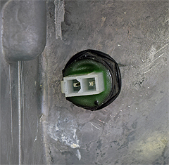 rv csi 85 aaa 780 722812 thr flue.jpg